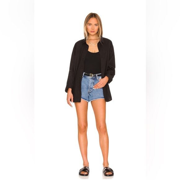 The Bombshell Short in Indigo095 Good American 00 - Picture 2 of 3